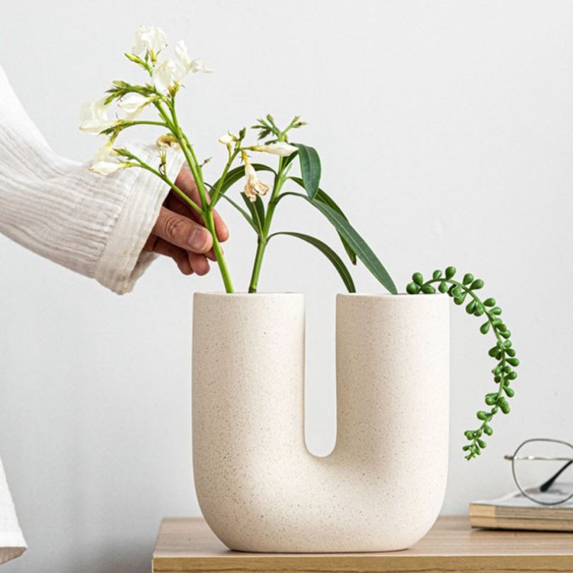 u shaped plant pot Elegant U Shaped Ceramic Vase