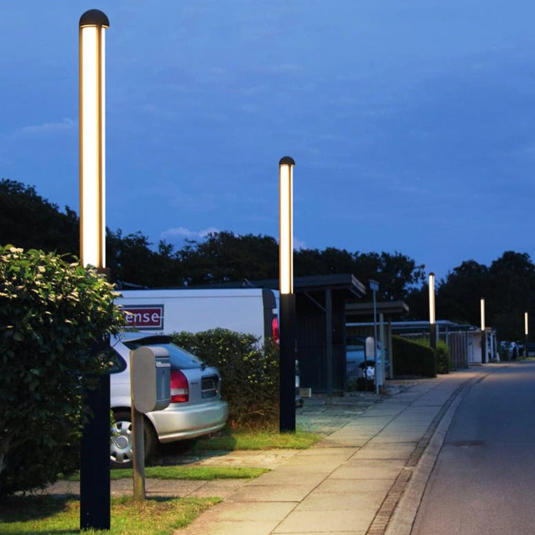 Garden Villa High Pole Outdoor Post Lights - LED – CharmyDecor